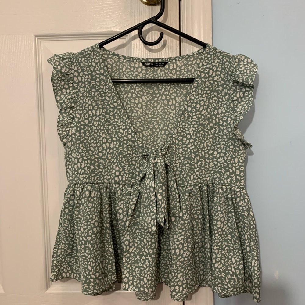 SHEIN Tie Front Blouse